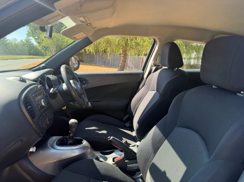 Nissan Juke 1.5 dCi 8v Visia SUV 5dr Diesel Manual Euro 5 (s/s) (110 ps) FULL SERVICE H 20