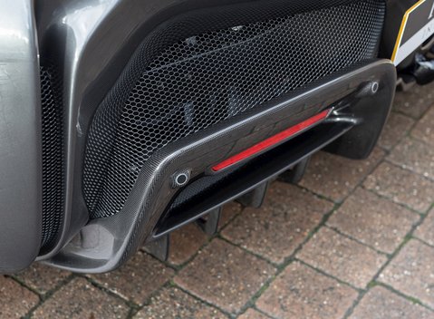 Ferrari SF90 Stradale 33