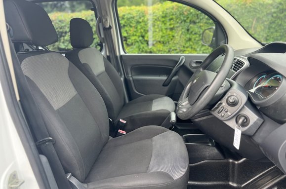 Renault Kangoo Kangoo Maxi ZE LL21 33kWh Business Crew Van Auto L3 H1 17