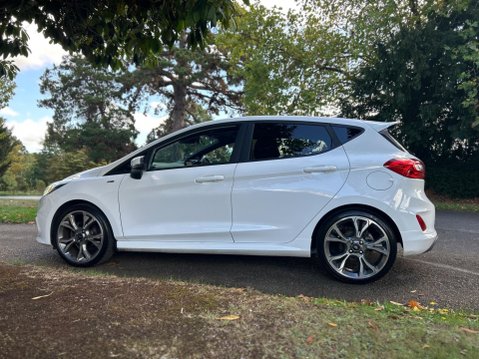 Ford Fiesta ST-LINE X EDITION MHEV 10