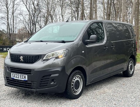 Peugeot Expert 2.0 Expert Professional Premium L1 Blue HDi 8