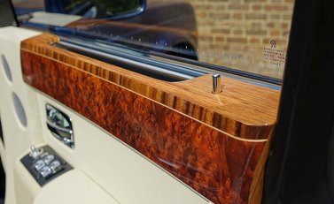 Rolls-Royce Phantom Series II 17