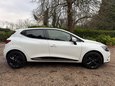 Renault Clio 0.9 TCe Iconic Euro 6 (s/s) 5dr 6