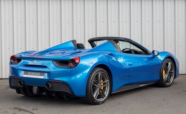 Ferrari 488 Spider 7