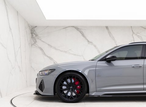 Audi RS6 Avant Carbon Black Urban 31