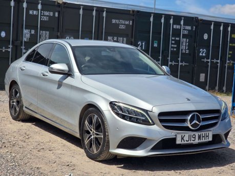 Mercedes-Benz C Class 2.0 C220d Sport Saloon 4dr Diesel G-Tronic+ Euro 6 (s/s) (194 ps) 28