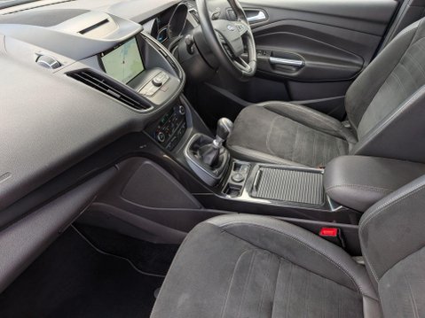 Ford Kuga 2.0 TDCi EcoBlue ST-Line Euro 6 (s/s) 5dr 22
