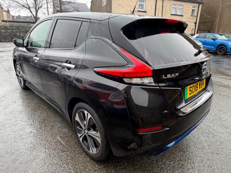 Nissan LEAF LAUNCH EDITION 6