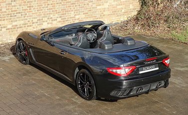 Maserati Grancabrio MC 16