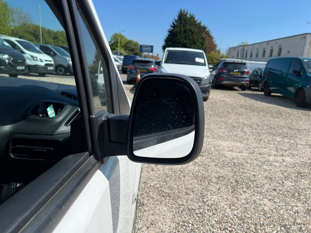 Citroen Berlingo AUTO SWB (SOLD) L1H1 Enterprise 1000 A/C Camera Nav Sensors EURO 6 NO VAT 17