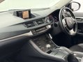 Lexus CT 1.8 CT 200h Luxury CVT 5dr 58