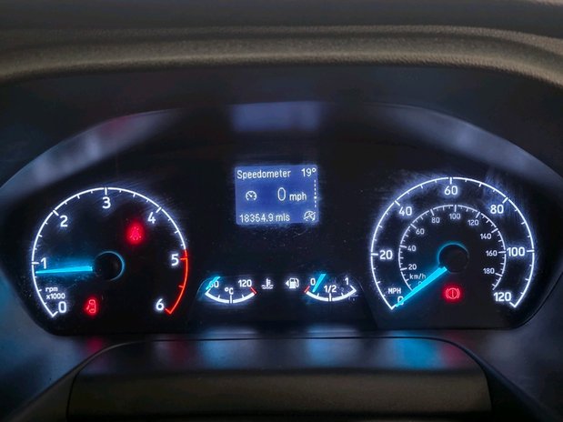 Ford Transit RANSIT 350 L2 DIESEL RWD 2.0 Eco Blue 130ps H2 Leader Van 17