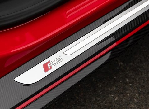 Audi R8 Spyder V10 Performance Carbon Black 18