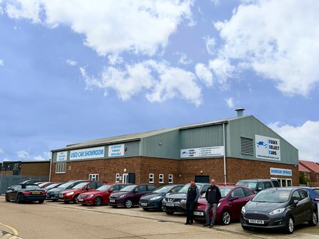 Celebrating 2 Years of Essex Select Cars!