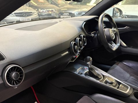 Audi TT 2.0 TFSI S line S Tronic Euro 6 (s/s) 3dr 10