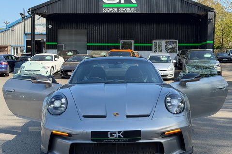 Porsche 911 GT3 TOURING PDK - £33K FACTORY EXTRAS -CERAMIC BRAKES -BUCKET SEATS -CARBON 17