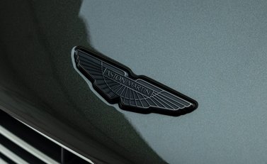 Aston Martin DB11 V8 VOLANTE 31