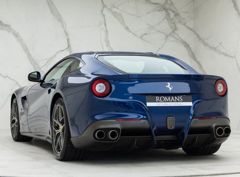 Ferrari F12 Berlinetta 10