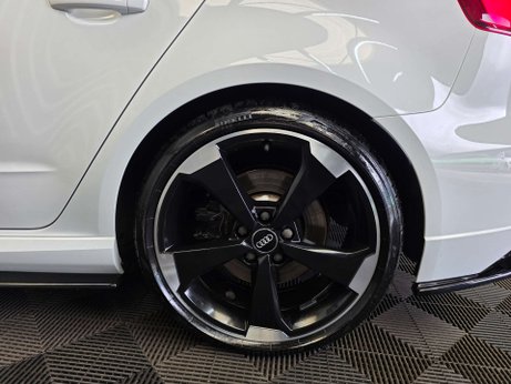 Audi RS3 2.5 TFSI Sportback 5dr Petrol S Tronic quattro Euro 6 (s/s) (400 ps) 26