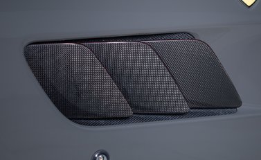 Ferrari GTC4 Lusso V12 TAILOR MADE 48