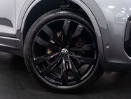 Volkswagen Touareg 3.0 Touareg V6 Black Edition TDI Auto 4WD 5dr 2