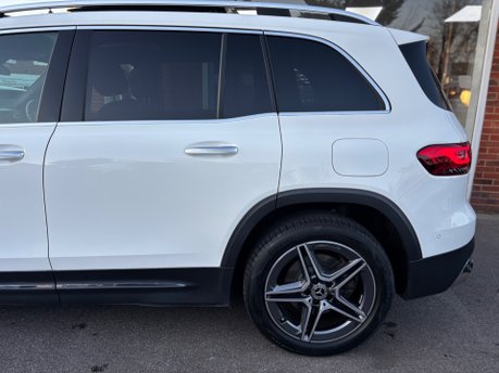 Mercedes-Benz GLB 2.0 GLB220d AMG Line (Premium Plus) SUV 5dr Diesel 8G-DCT 4MATIC Euro 6 10