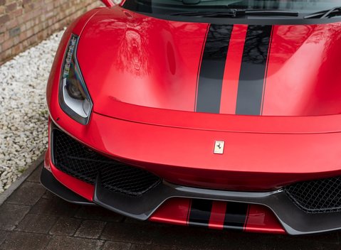 Ferrari 488 Pista 24