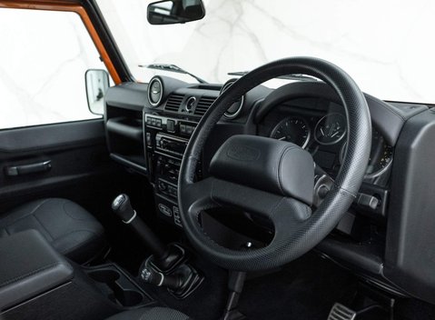 Land Rover Defender 110 Adventure Edition 5