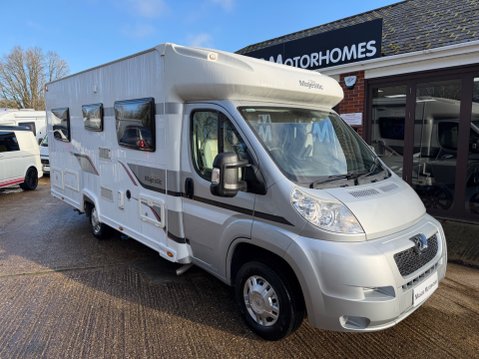 Elddis Majestic 155 FIXED BED 4 BERTH BIG SPEC COACH BUILT 32