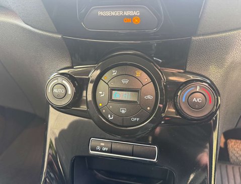 Ford Fiesta 1.0 Fiesta Titanium T 5dr 36