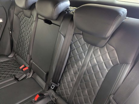 Audi SQ5 3.0 SQ5 TDI MHEV Quattro Auto 4WD 5dr 39