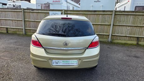 Vauxhall Astra CLUB 1.6 16V TWINPORT 5