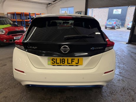Nissan LEAF 40kWh Tekna Auto 5dr 4