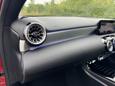 Mercedes-Benz A Class A180 MHEV AMG Line Premium Plus Petrol Auto PAN ROOF/360 CAM/MEMORY SEATS 23