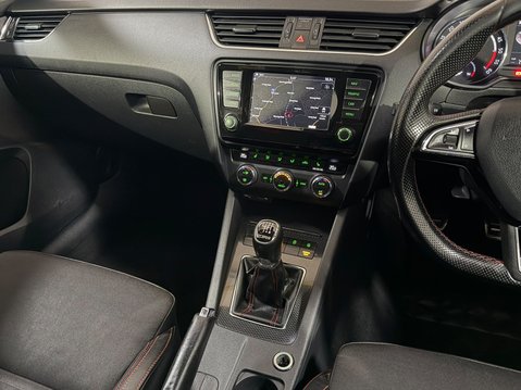 Skoda Octavia VRS 2.0 TDI MANUAL 15