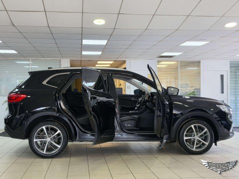 MG HS 1.5 T-GDI Exclusive DCT Euro 6 (s/s) 5dr 52