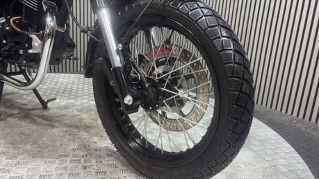 Bullit Hunt 2020 ONLY 1K MODERN 125CC RETRO BIKE CAFE RACER LEARNER 31