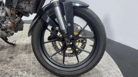 KTM Duke 2014 29K RUNNING PROJECT BIKE SUPERMOTO NAKED BIKE 125CC 15BHP 30