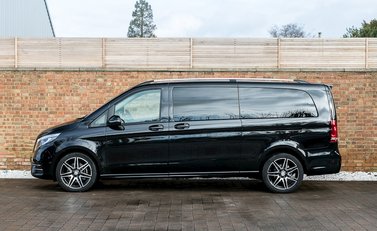 Mercedes-Benz V Class D AMG Line (Extra Long) 5
