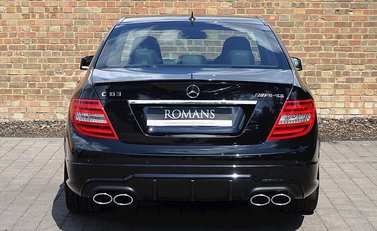 Mercedes-Benz C Class AMG Saloon Edition 507 12