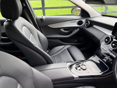 Mercedes-Benz C Class 2.1 C220d Sport G-Tronic+ 4MATIC Euro 6 (s/s) 5dr 24