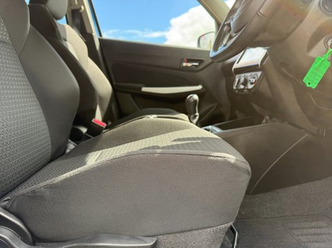 Suzuki Swift SZ-L DUALJET MHEV 17