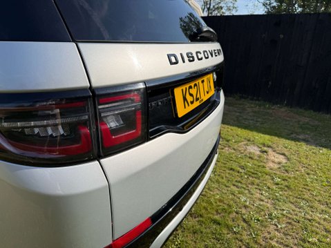 Land Rover Discovery Sport 2.0 Discovery Sport R-Dynamic HSE D MHEV Auto 4WD 5dr 49