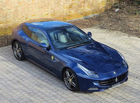 Ferrari FF 4