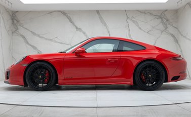 Porsche 911 Carrera 4 GTS (991.2) 5