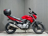 Suzuki Inazuma 250 Naked Petrol Manual (25 ps) 1
