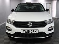 Volkswagen T-Roc DESIGN TSI 2