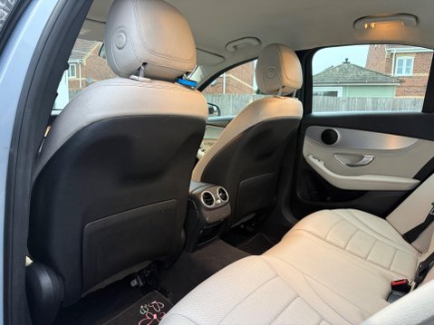 Mercedes-Benz C Class 2.0 C200 Sport 7G-Tronic+ Euro 6 (s/s) 4dr 32