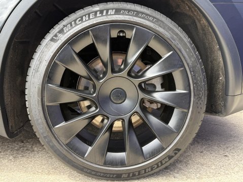 Tesla Model Y (Dual Motor) Long Range SUV 5dr Electric Auto 4WDE (384 bhp) 16