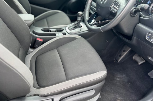 Hyundai KONA 1.6 h GDI PREMIUM AUTO PETROL HYBRID 17
